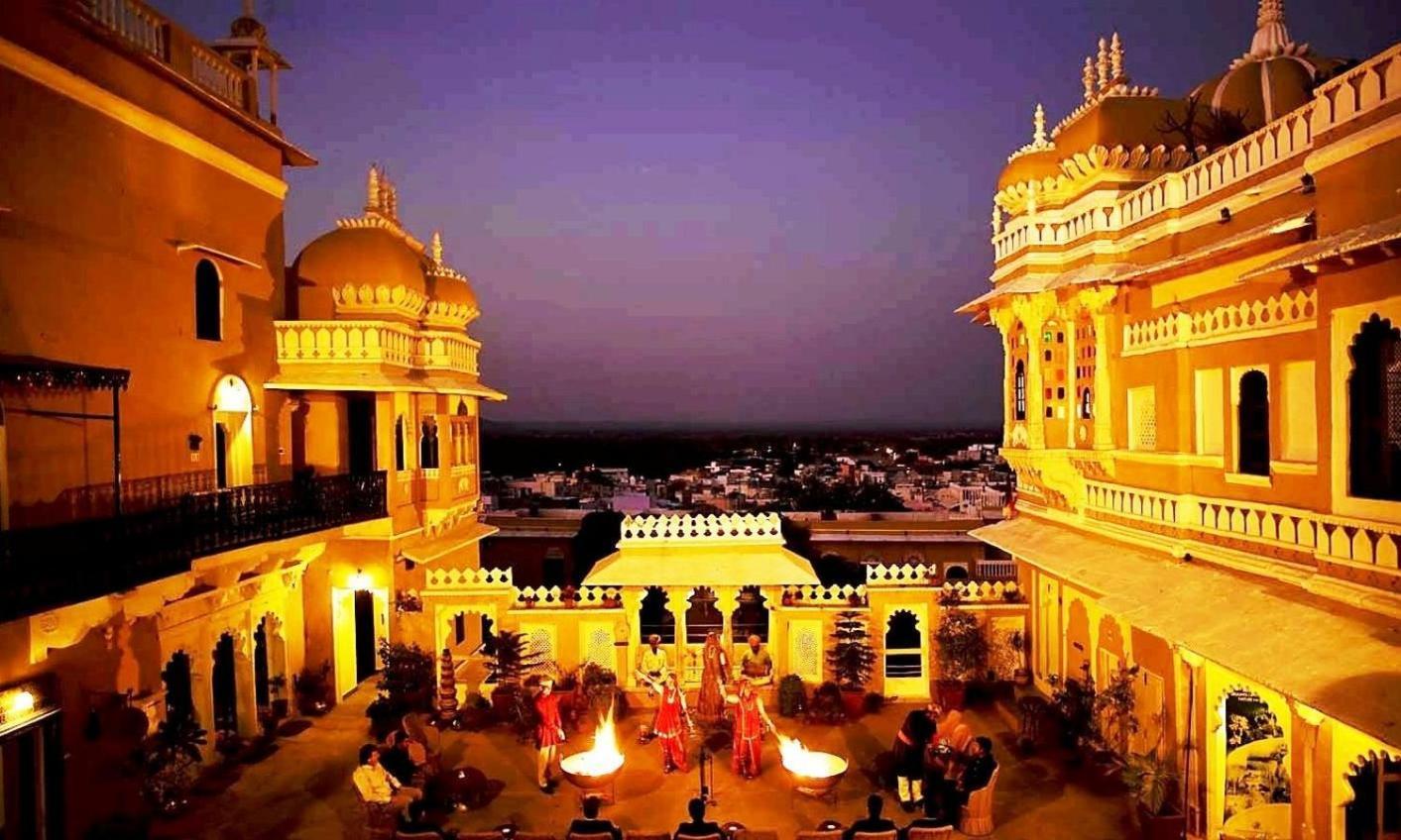 Deogarh Mahal Hotel Devgarh  Bagian luar foto