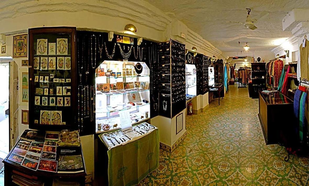 Deogarh Mahal Hotel Devgarh  Bagian luar foto