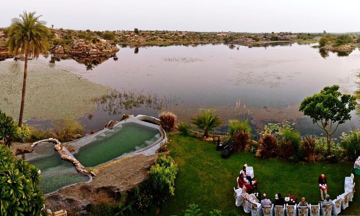 Deogarh Mahal Hotel Devgarh  Bagian luar foto