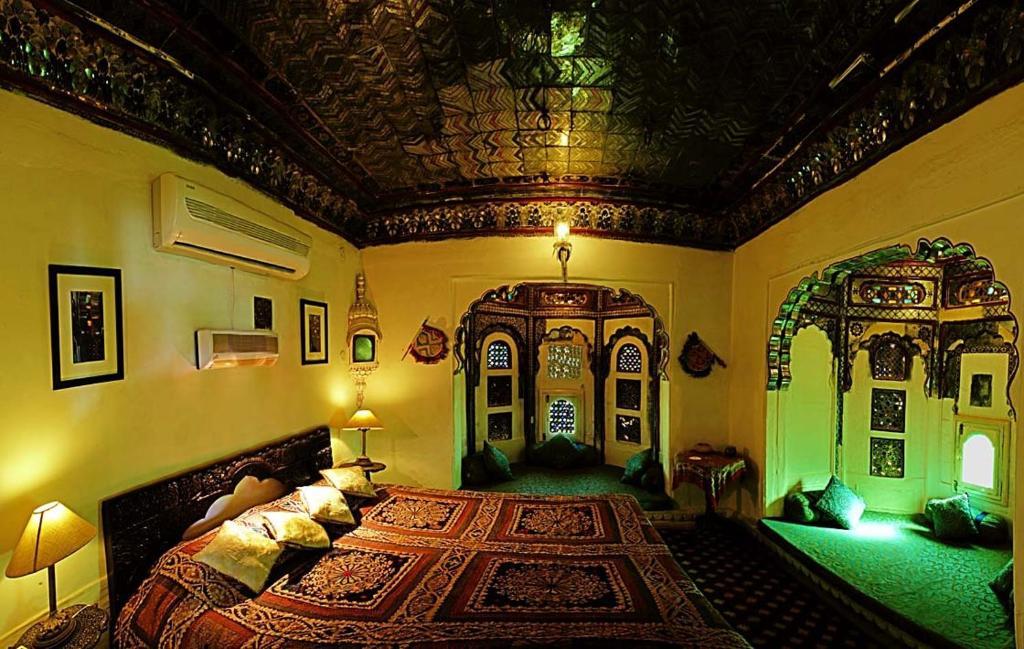 Deogarh Mahal Hotel Devgarh  Ruang foto